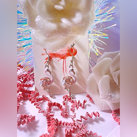 Silver Crystal flamingo dangle and drop earrings, pretty, summer, tropical, - Picture 2 of 10